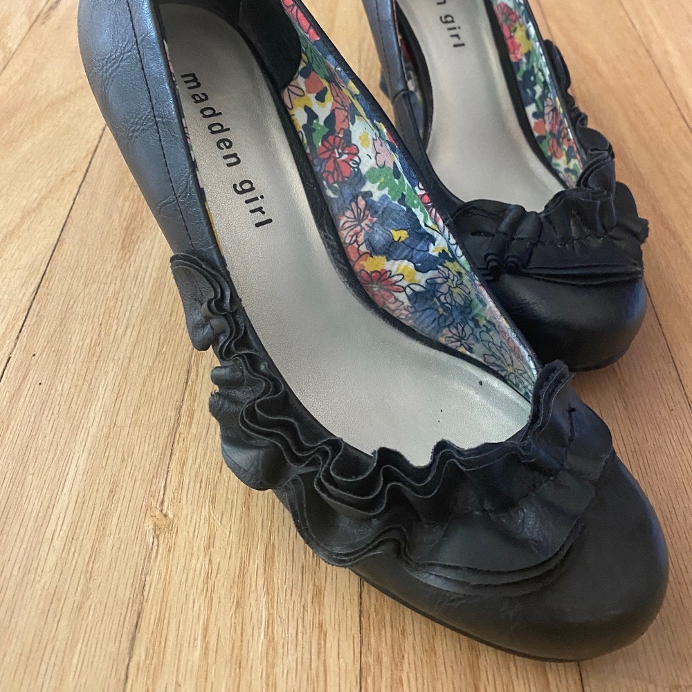 Black heels